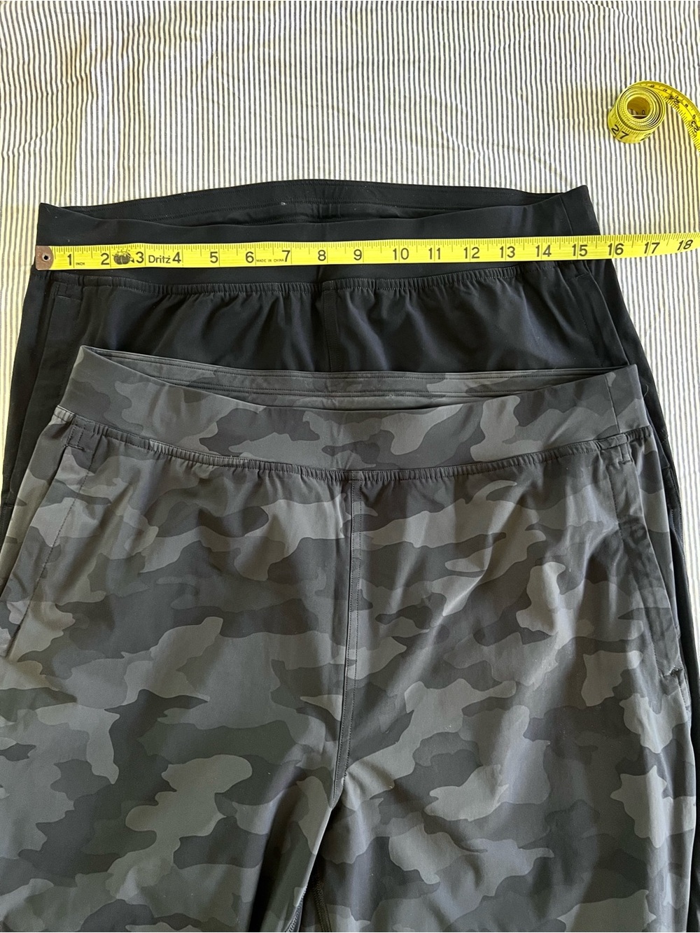 Lululemon Adapted State Jogger Crop - LOT OF 2 - size 10 - Picture 2 of 10